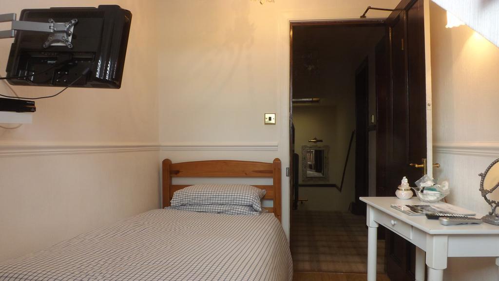 Westview Hotel Пърт Стая снимка
