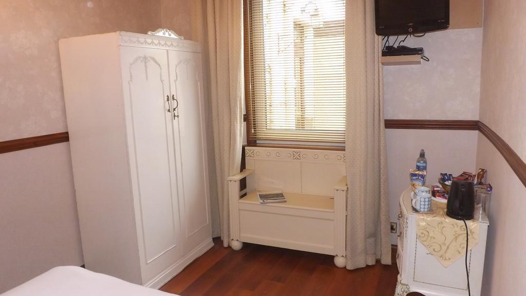 Westview Hotel Пърт Стая снимка